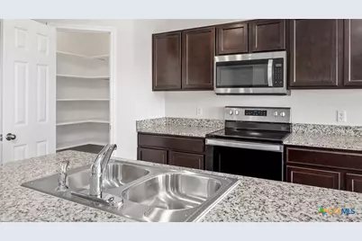 2212 Saffron Road, Temple, TX 76502 - Photo 5