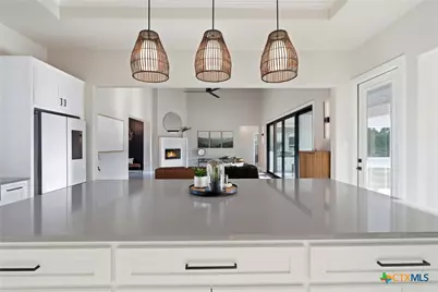 5721 Dry Comal Drive, New Braunfels, TX 78132 - Photo 15