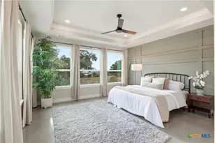 5721 Dry Comal Dr, New Braunfels, TX 78132 - Photo 21