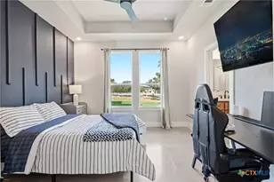 5721 Dry Comal Dr, New Braunfels, TX 78132 - Photo 27