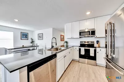 324 Alta Vista Terrace, Seguin, TX 78155 - Photo 11