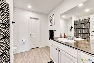 324 Alta Vis Ter, Seguin, TX 78155 - Photo 17