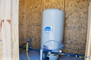 1727 Davis Rd, Flatonia, TX 78949 - Photo 39