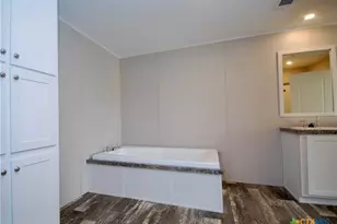 1727 Davis Rd, Flatonia, TX 78949 - Photo 17