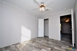 1727 Davis Rd, Flatonia, TX 78949 - Photo 25