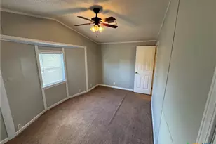 95 Hunters Cir, Victoria, TX 77905 - Photo 9