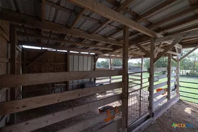 2228 University Drive, Belton, TX 76513 - Photo 27