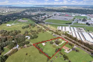 2228 University Dr, Belton, TX 76513 - Photo 29