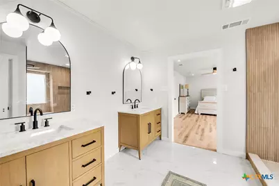 1402 Cedar Oaks Lane, Harker Heights, TX 76548 - Photo 9