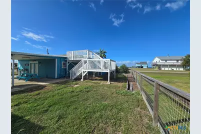 8 Mesquite Street, Palacios, TX 77465 - Photo 31