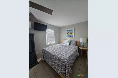 8 Mesquite Street, Palacios, TX 77465 - Photo 13