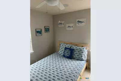 8 Mesquite Street, Palacios, TX 77465 - Photo 11