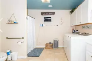 8 Mesquite St, Palacios, TX 77465 - Photo 17