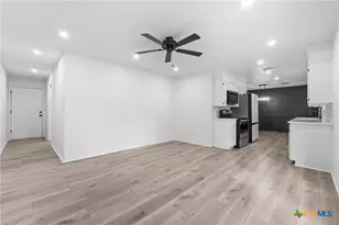 609 S 25th St, Copperas Cove, TX 76522 - Photo 3