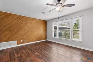 4205 Fort Ave, Waco, TX 76710 - Photo 5