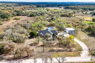 195 Cheyenne Ln, Kingsbury, TX 78638 - Photo 43
