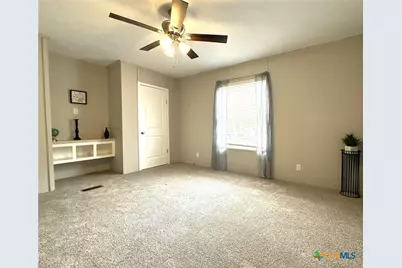 4051 Sutherland Springs Road, Seguin, TX 78155 - Photo 7