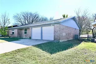 928 Randa St, Copperas Cove, TX 76522 - Photo 3