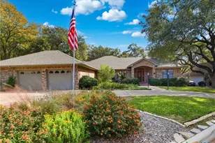1828 Cypress Rapids Dr, New Braunfels, TX 78130 - Photo 3