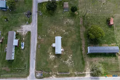 1101 W Houston Avenue, Seadrift, TX 77983 - Photo 25