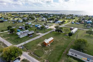 1101 W Houston Ave, Seadrift, TX 77983 - Photo 23