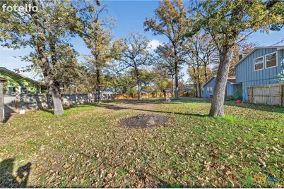 2112 Leyte Drive, Tool, TX 75143 - Photo 35