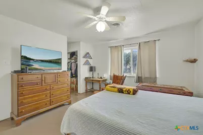 1080 Forest Trail, New Braunfels, TX 78132 - Photo 33