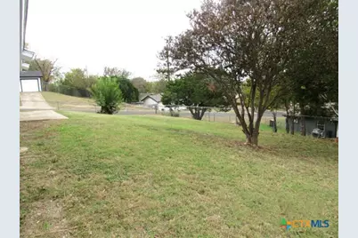 801 N 19th Street, Copperas Cove, TX 76522 - Photo 15