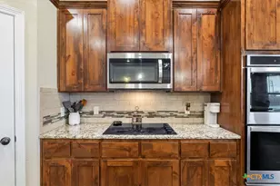 156 Chantry Ln, Gatesville, TX 76528 - Photo 17