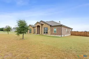 156 Chantry Ln, Gatesville, TX 76528 - Photo 5