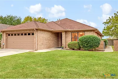 124 Gardenridge Drive, Seguin, TX 78155 - Photo 1