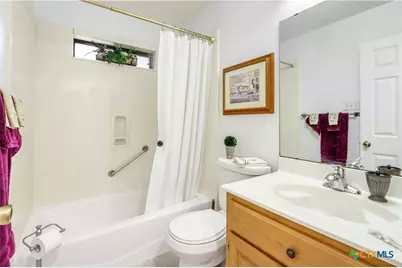 124 Gardenridge Drive, Seguin, TX 78155 - Photo 27