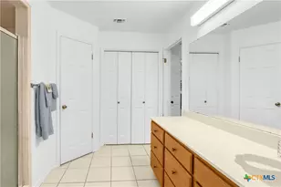 124 Gardenridge Dr, Seguin, TX 78155 - Photo 25