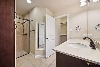 1135 Twisted Oak Court, Canyon Lake, TX 78133 - Photo 11