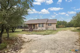 1135 Twisted Oak Ct, Canyon Lake, TX 78133 - Photo 1