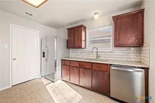 115 McCullough Loop, Temple, TX 76502 - Photo 11