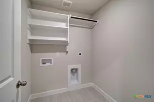 3550 Twin Dish Wy, New Braunfels, TX 78130 - Photo 13