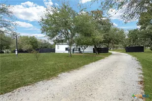 5107 Savannah Chase, Von Ormy, TX 78073 - Photo 3