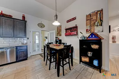 1310 Hunters Court, Seguin, TX 78155 - Photo 15