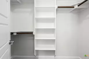 961 N Academy Ave, New Braunfels, TX 78130 - Photo 23