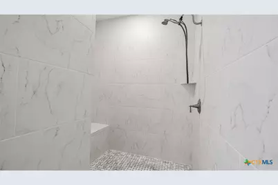 961 N Academy Avenue, New Braunfels, TX 78130 - Photo 19