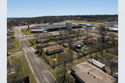 302 Easy St, Copperas Cove, TX 76522 - Photo 23