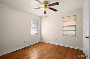 302 Easy St, Copperas Cove, TX 76522 - Photo 15