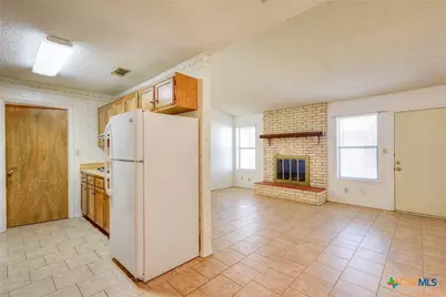 818 Lois Street #A, Kerrville, TX 78028 - Photo 11