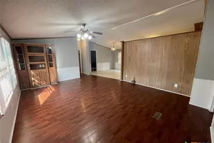 621 Buck Trail, Canyon Lake, TX 78133 - Photo 3