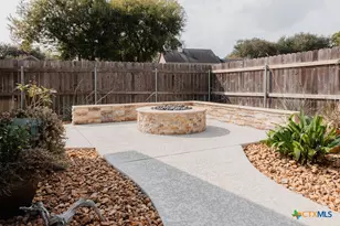 407 Woodway Dr, Victoria, TX 77904 - Photo 43