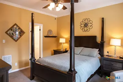 407 Woodway Drive, Victoria, TX 77904 - Photo 17