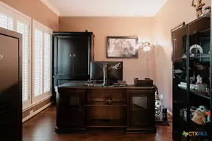 407 Woodway Dr, Victoria, TX 77904 - Photo 3