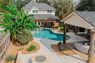 407 Woodway Dr, Victoria, TX 77904 - Photo 5