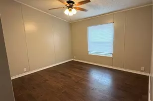 254 Maverick Ln, Marion, TX 78124 - Photo 11